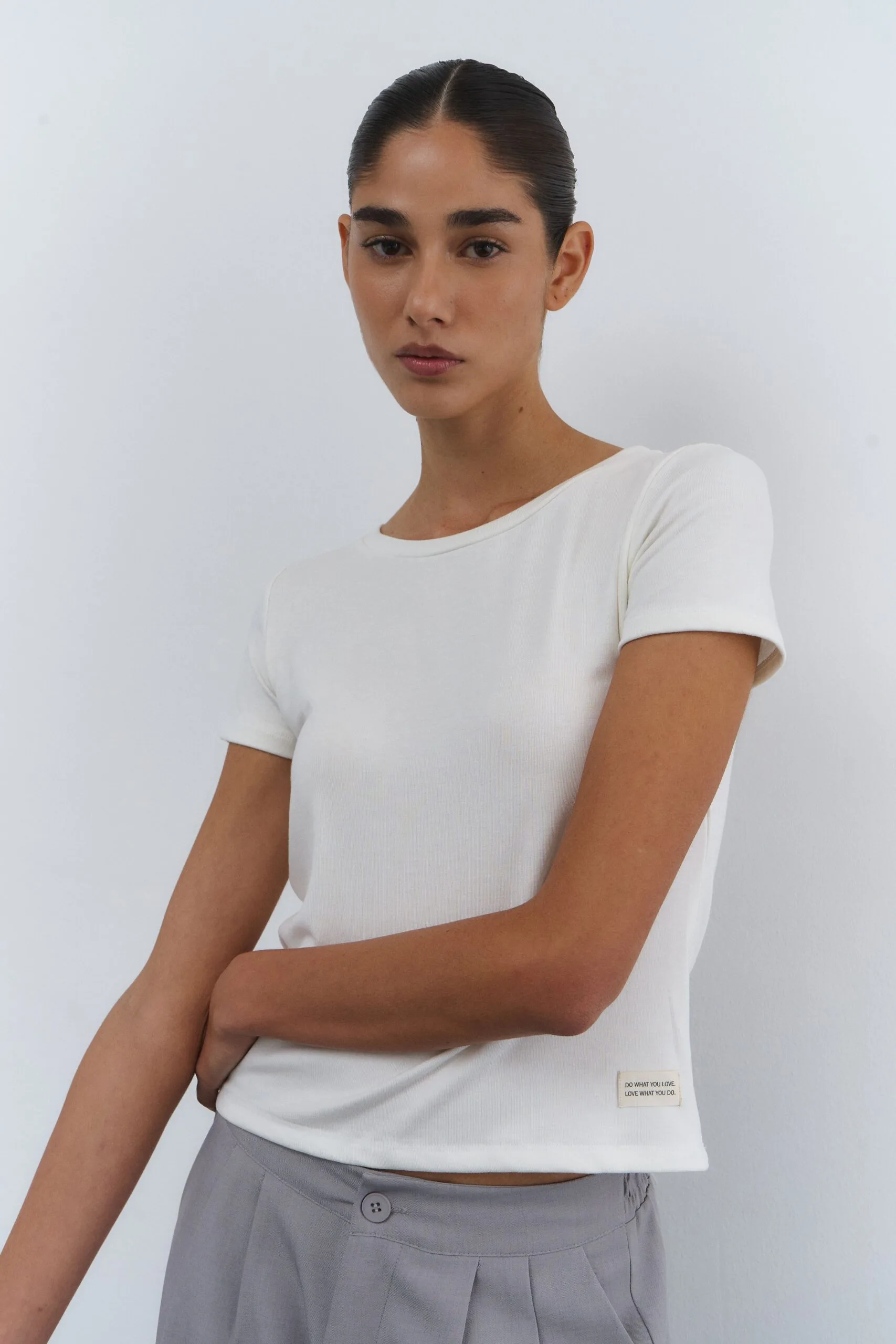 REMERA BABY RIB CON ETIQUETA - Imagen 7