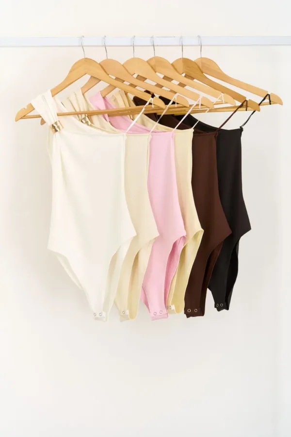 BODY MICRO UN HOMBRO CON HEBILLA