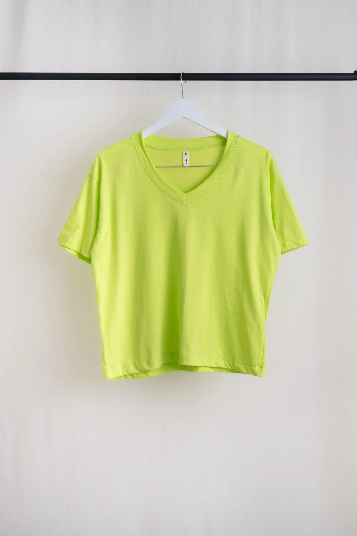 REMERA ALGODON CUELLO V - Imagen 20