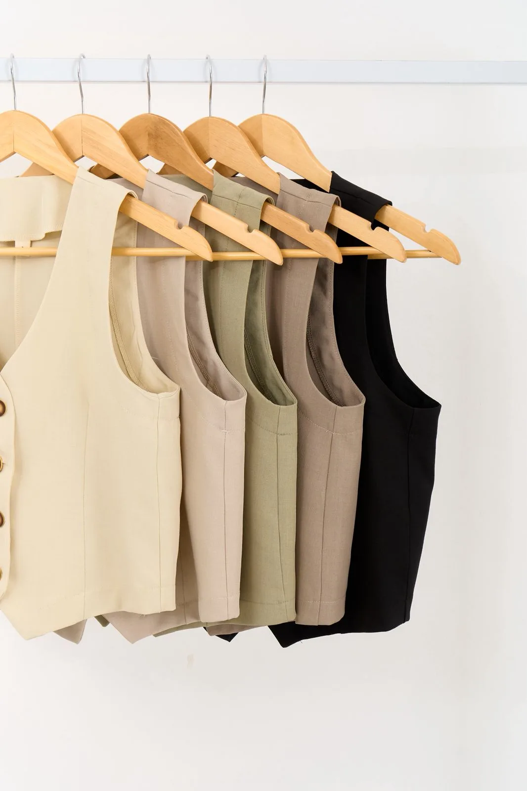 CHALECO SASTRERO CLAIR CON PINZA - Imagen 5