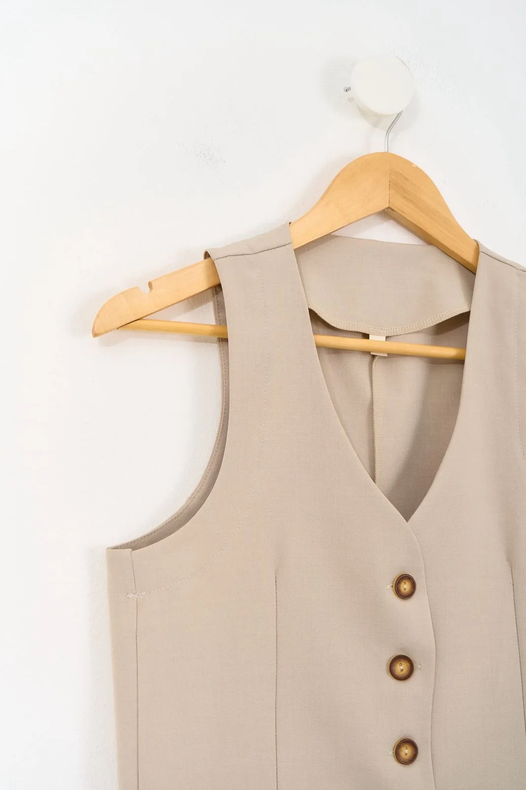 CHALECO SASTRERO CLAIR CON PINZA - Imagen 11