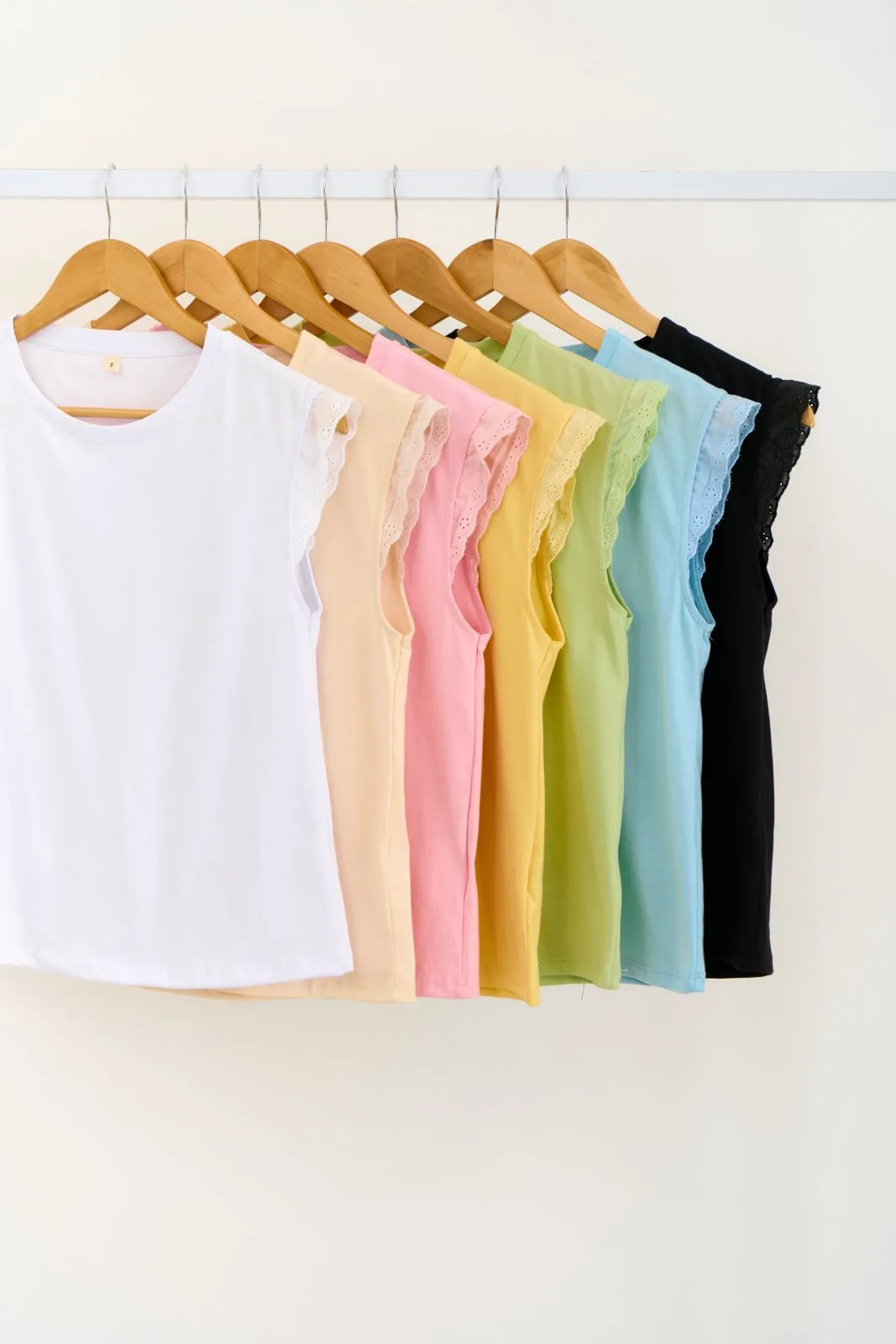 MUSCULOSA ALGODON CON PUNTILLA - Imagen 3