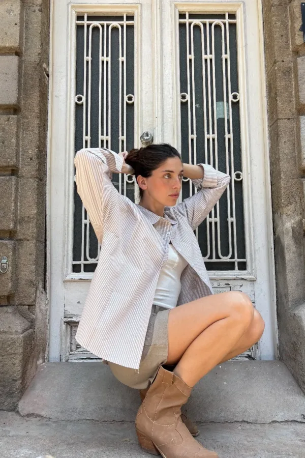 CAMISA OVER RAYA FINA (VERANO)