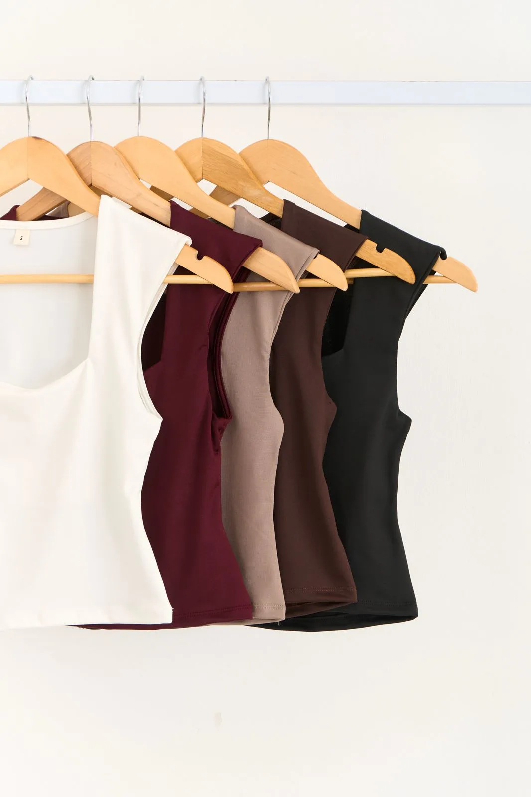 TOP MICROFIBRA CUELLO CUADRADO - Imagen 2